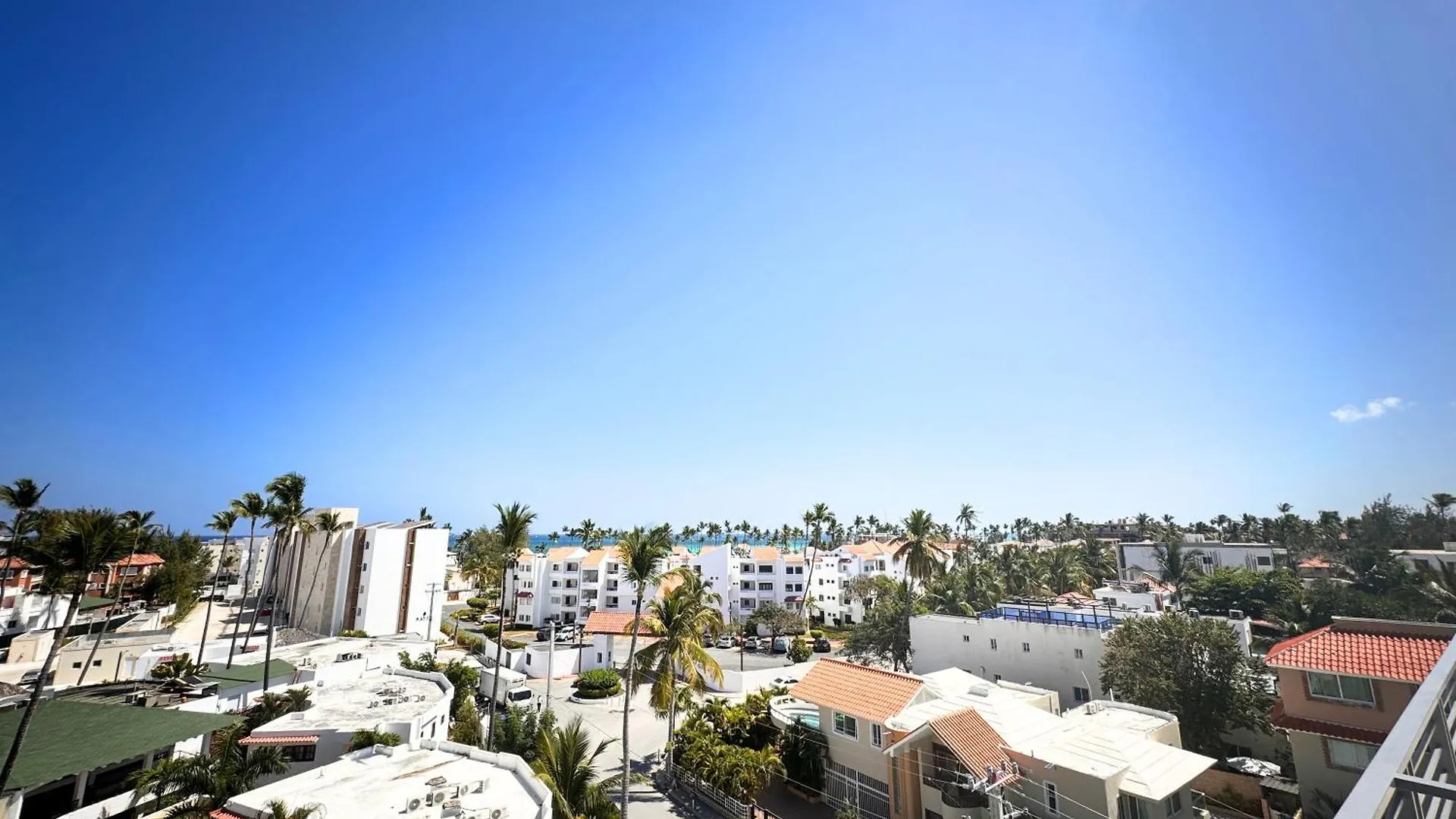 Caraibo Suites Rooftop Pool & Beach Club Punta Cana 5*,
